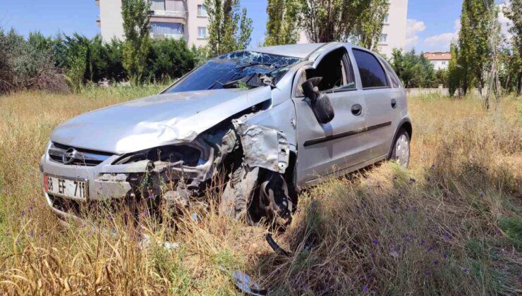 Aksaray’da Otomobil Şarampole Düştü, Sürücü Yaralandı