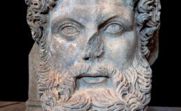 Aphrodisias Antik Kenti’nde Kolosal Zeus Başının Bulunması