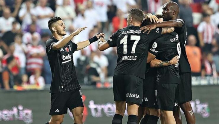 Beşiktaş galibiyete odaklandı! Sahasında Sivasspor'u ağırlıyor