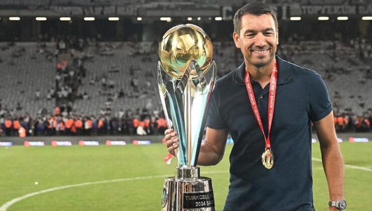 Beşiktaş'ta Van Bronckhorst ile güzel günlere… Kara bulutları dağıttı!