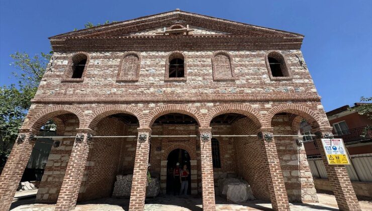 Bursa’da Tarihi Kilise Camiye Dönüştürülüyor