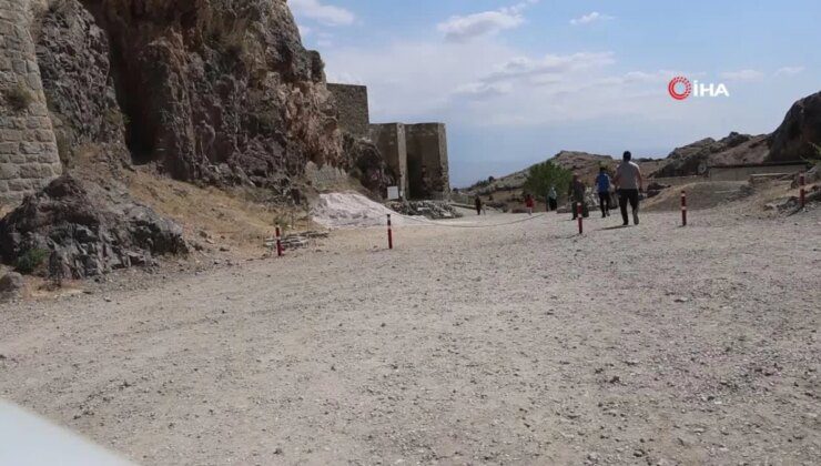 Elazığ’da keşfedilen zindan turistlerin ilgisini çekiyor