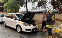 Eskişehir’de Park Halindeki Otomobil Yangınla Zarar Gördü