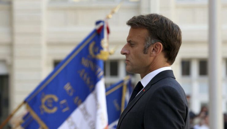 Fransa'da aşırı solcu partiden Cumhurbaşkanı Macron'u azletme tehdidi | Dış Haberler