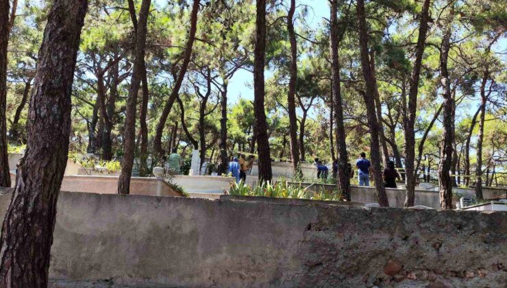 İstanbul Büyükada Mezarlığı’nda İntihar