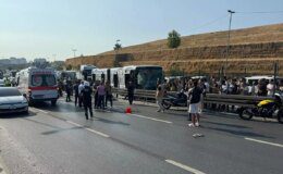 İstanbul Küçükçekmece’de Metrobüs Kaza Yaptı, Yaralılar Var