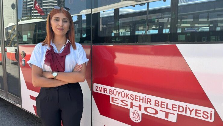 İzmir’de kadın şoför otobüsteki yangını söndürdü