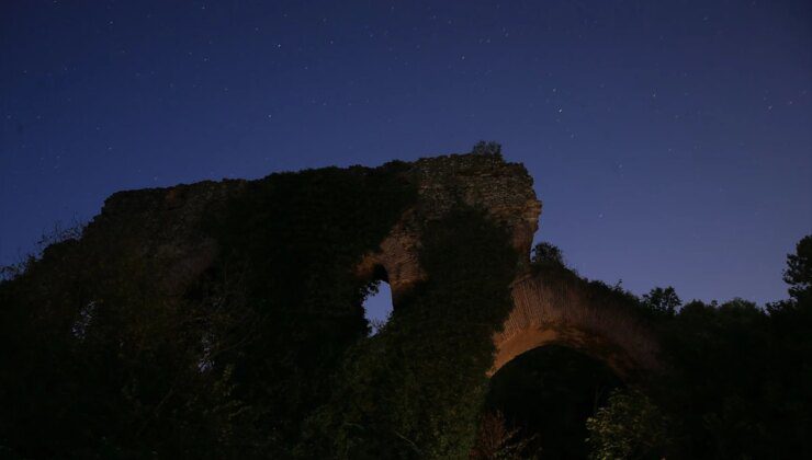 İzmit’teki Antik Su Kemerinde Perseid Meteor Yağmuru Gözlemlendi