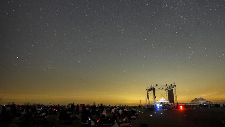 Karacabey’de binlerce kişi Perseid meteor yağmurunu gözlemledi