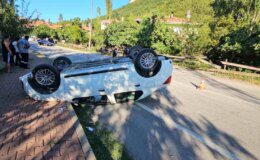 Kastamonu’da Otomobil Takla Attı, Sürücü Yaralandı