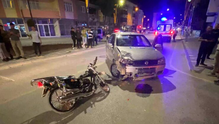 Konya’da otomobil ile motosiklet çarpıştı: 2 yaralı