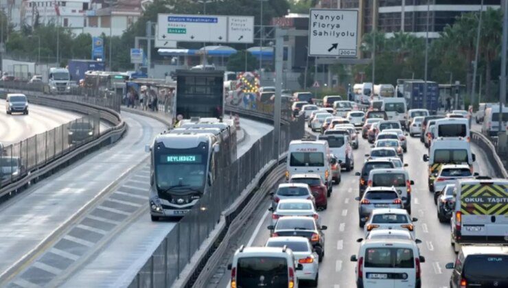 Metrobüs Beşyol durağı kapalı mı, neden kapalı? Metrobüs Beşyol durağı ne zaman açılacak?