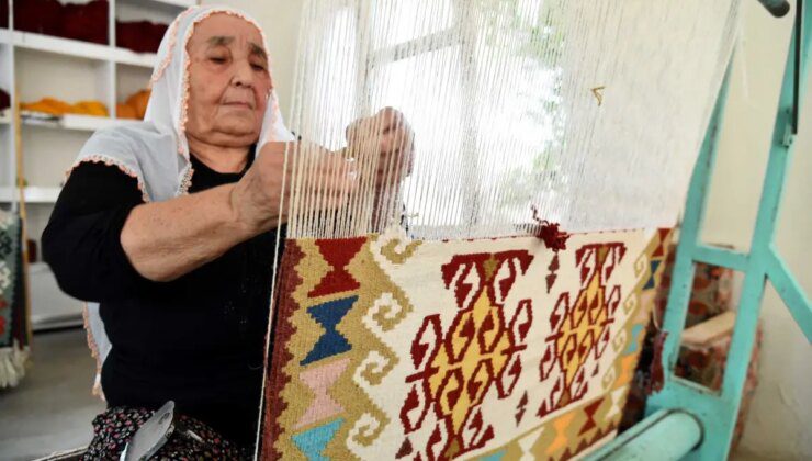 Osmaniye’de 66 Yıldır Kilim Dokuyan Hacer Cafri