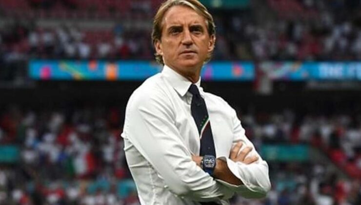 Roberto Mancini'den Galatasaray hamleleri peş peşe! Önce yorum yaptı sonra da 'Galatasaray'a gel' yorumlarını tek tek beğendi