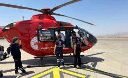 Silopi’de rahatsızlanan 52 günlük bebek ambulans helikopterle Elazığ’a sevk edildi