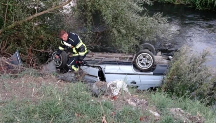 Tavşanlı’da otomobil çaya uçtu: 2 yaralı