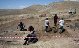 Urartu dönemine ait buluntular Kef Kalesi’nde ortaya çıkarıldı