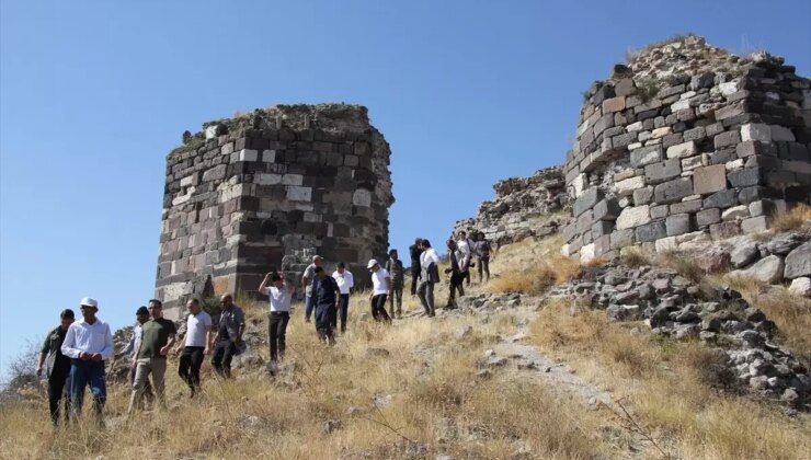 Beypazarı’ndaki Adaören Kalesi’nde Yüzey Araştırmaları Devam Ediyor