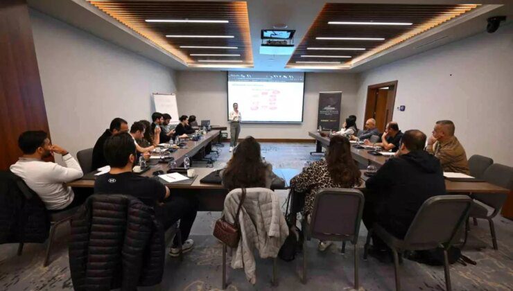 Bursa Business School’da Dijital Dönüşüm Eğitimi Gerçekleştirildi