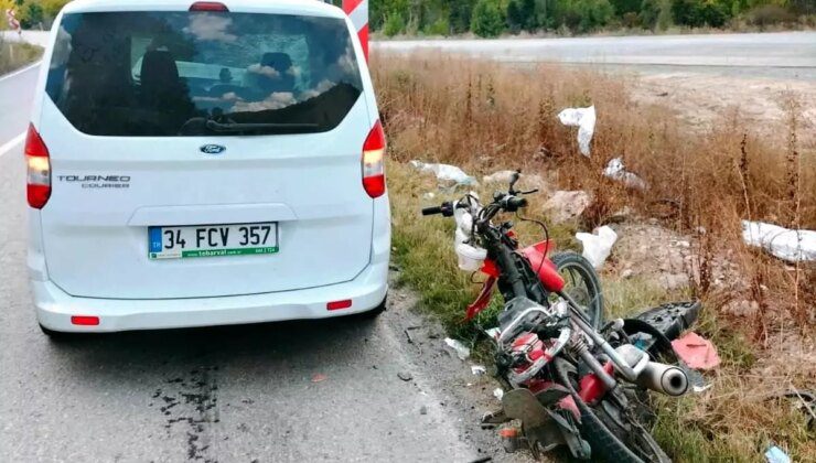 Domaniç-Tavşanlı karayolunda otomobil ile çarpışan motosikletin sürücüsü ağır yaralandı