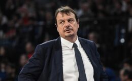 Ergin Ataman’dan pankart açıklaması! ’Bunu yapan insanlar…’