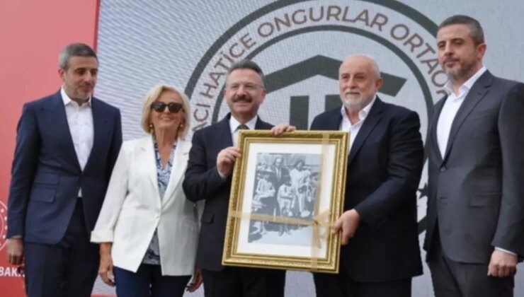 Eskişehir’de Hacı Hatice Ongurlar Ortaokulu Törenle Açıldı