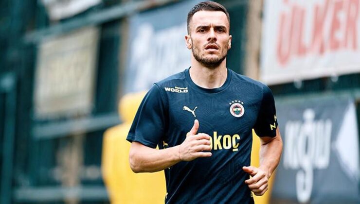 Filip Kostic ilk antrenmanına çıktı