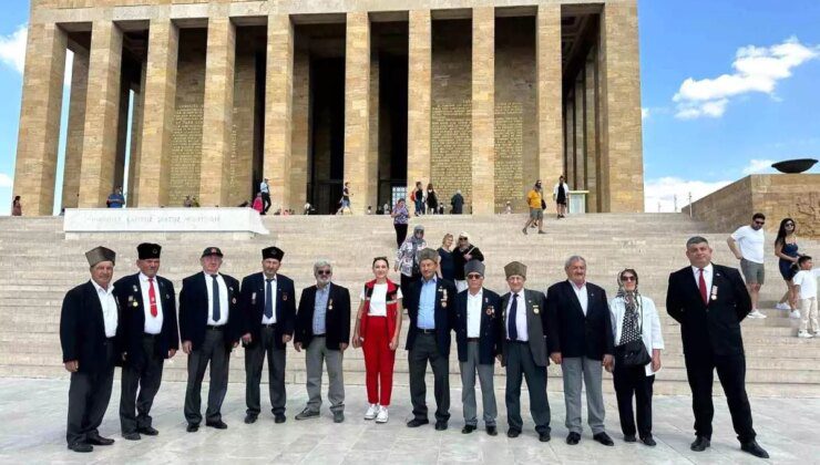 Gaziler Haftası’nda Anıtkabir Ziyareti