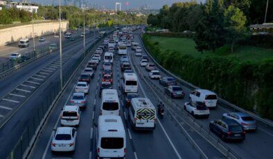 İstanbul’da Sabah Trafiği Yoğunlaşıyor