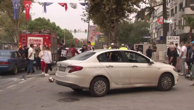 Kadıköy’de Kontrolden Çıkan Otomobil Aydınlatma Direğine Çarptı