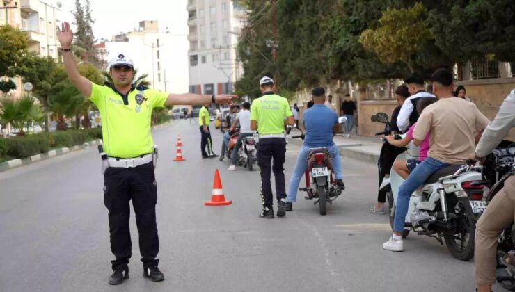 Kilis’te Okul Önlerinde Sıkı Denetim