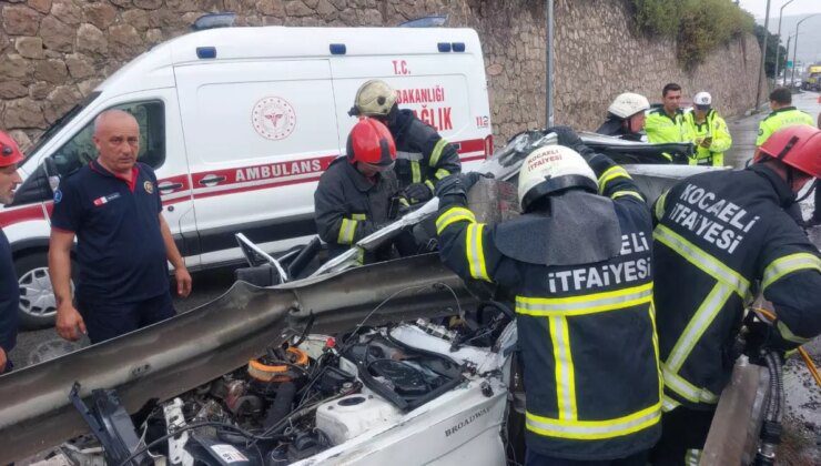 Kocaeli’de Bariyerlere Çarpan Otomobil Kazası: 1 Ölü, 2 Yaralı