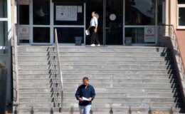 KPSS Ön Lisans Sınavına Geç Kalan Adaylar Sınava Alınmadı