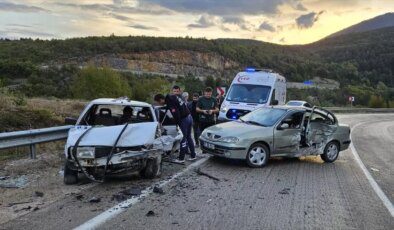 Safranbolu’da otomobil kazası: 7 yaralı