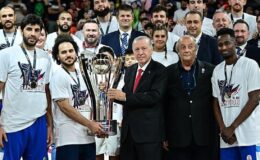 Şampiyon Anadolu Efes