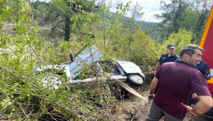 Sinop’ta Otomobil Kazası: Sürücü Kalp Krizi Geçirerek Hayatını Kaybetti