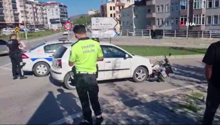 Sinop’ta Otomobil Motosiklete Çarptı: 1 Yaralı