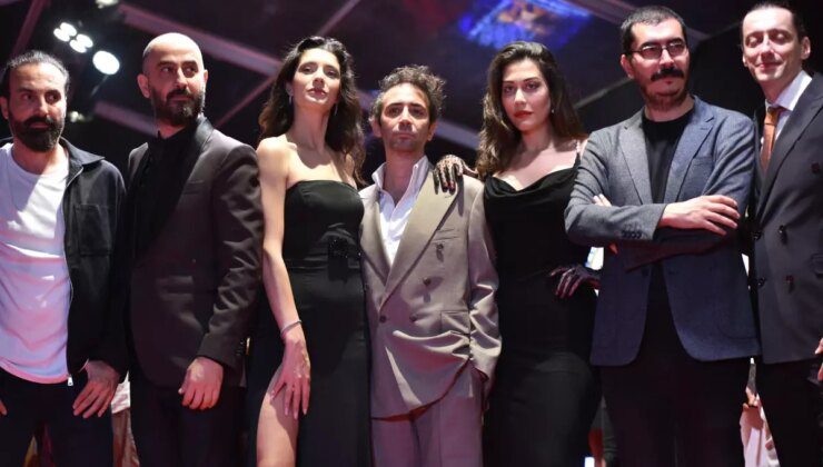 Antalya Altın Portakal Film Festivali’nde Kırmızı Halı Şıklığı