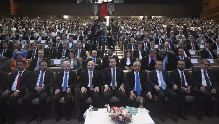 Bakan Bayraktar, enerji altyapısının siber güvenliği için çok katmanlı çalışma yürütüldüğünü bildirdi Açıklaması