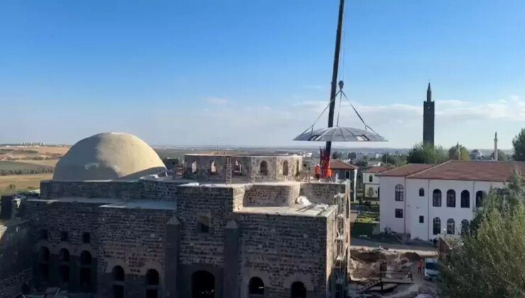 Diyarbakır’daki 1600 Yıllık Saint George Kilisesi’nin Kubbesi Yeniden Yapıldı