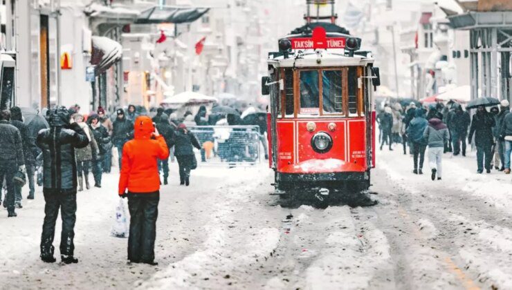 İstanbul’a ne zaman kar yağacak 2025? İstanbul kar yağışı hangi ay başlar?