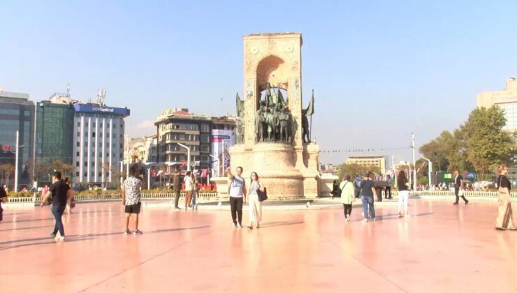 İstanbul’da Hava Sıcaklığı 10 Derece Düştü, İki Mevsim Birden Yaşandı