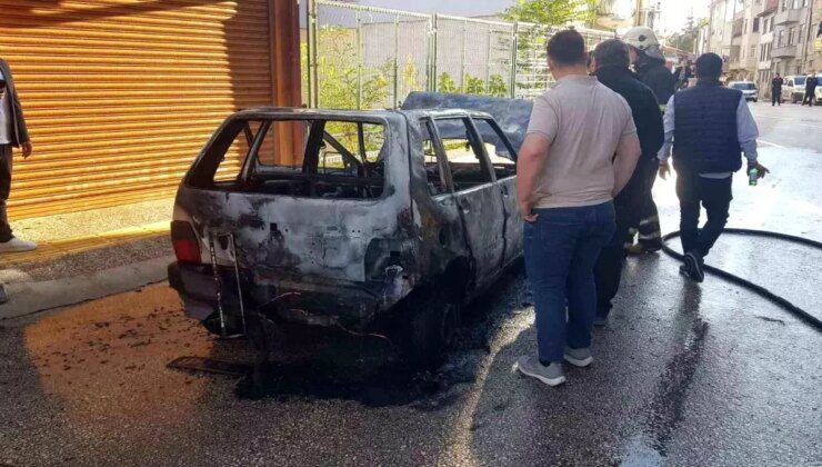 Kastamonu’da Seyir Halindeki Otomobil Alevlere Teslim Oldu