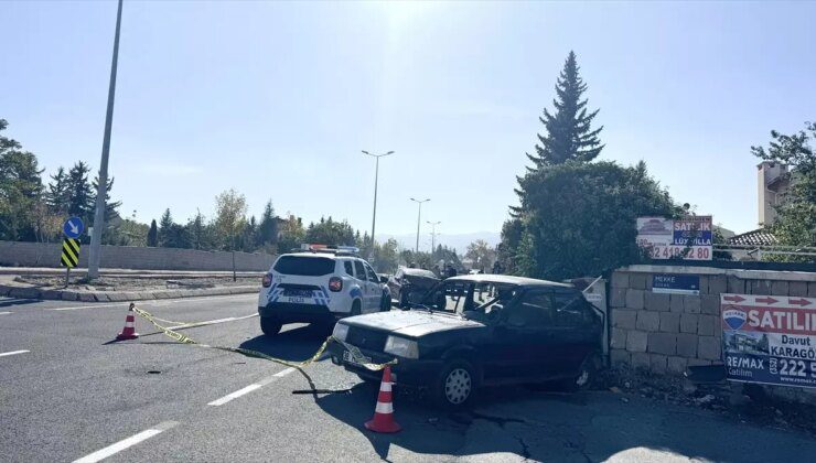 Kayseri’de Trafik Kazası: 1 Ölü, 3 Yaralı