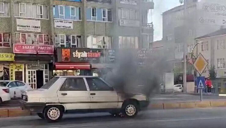 Konya’da Trafik Işığında Yangın Korku Dolu Anlar Yaşattı