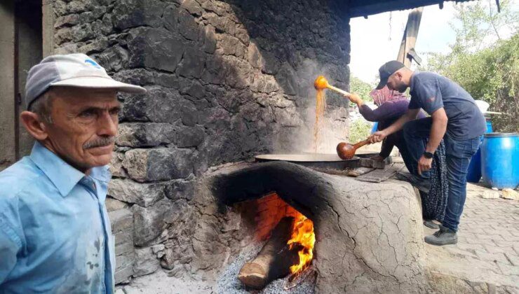 Konya’nın Hadim İlçesinde Geleneksel Imeceyle Pekmez Üretimi