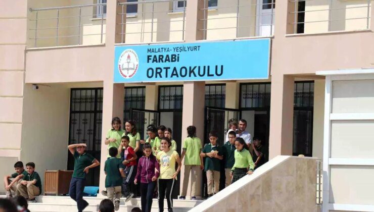 Malatya’da Deprem Sonrası Okullar 1 Gün Tatil Edildi