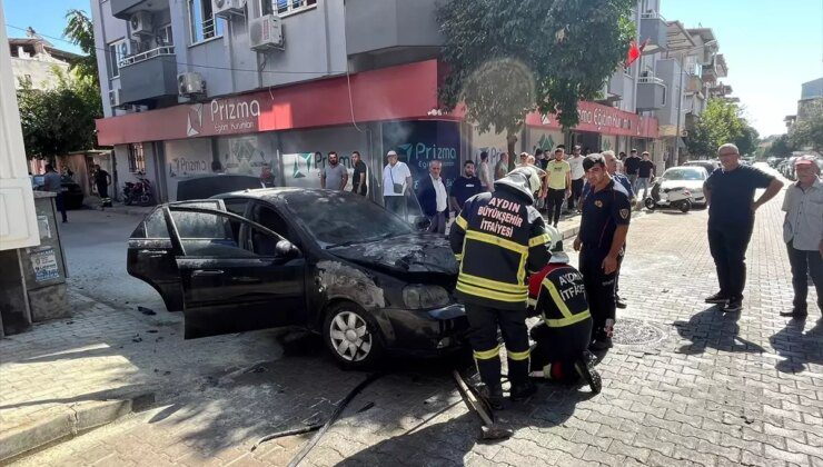 Nazilli’de Seyir Halindeki Otomobilde Yangın Çıktı