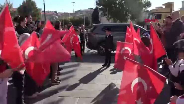 Sivas’ta Öğrenciler Cumhuriyet Bayramı’nı Coşkuyla Canlandırdı