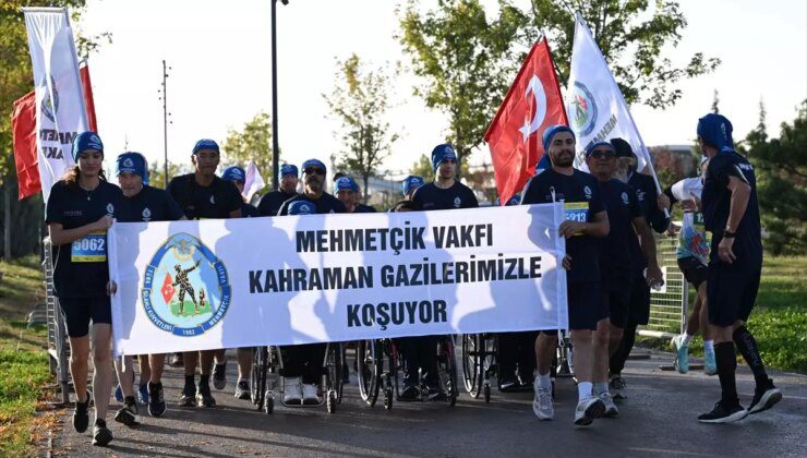 TSK Mehmetçik Vakfı Gazilerle Runkara Yarı Maratonu’nda Koştu